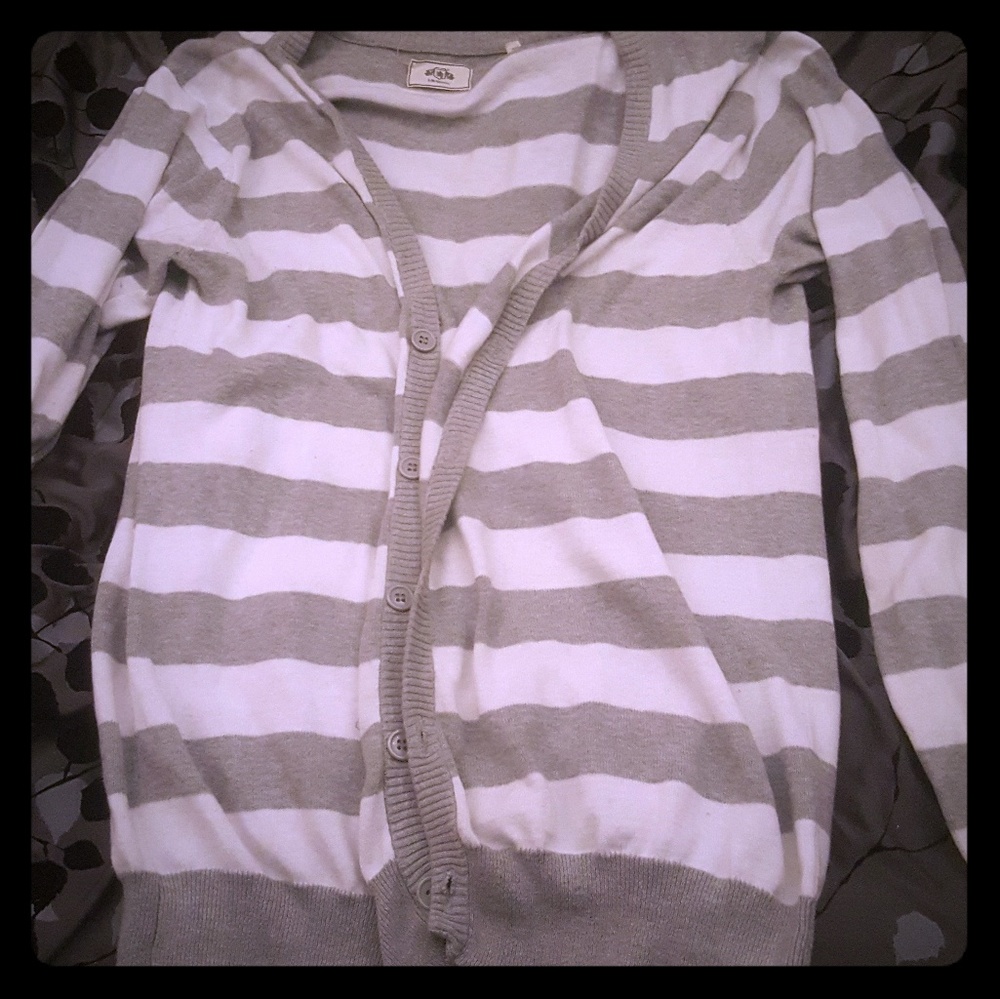 Grey white striped Men's XL sweater